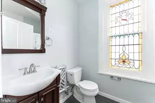 435 E Walnut Ln, Philadelphia, PA 19144 - Photo 8