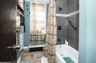 703 S 6th St, Philadelphia, PA 19147 - Photo 30