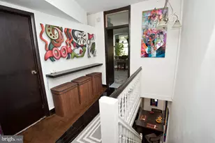 703 S 6th St, Philadelphia, PA 19147 - Photo 24