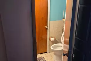 8406 Lyons Pl, Philadelphia, PA 19153 - Photo 16