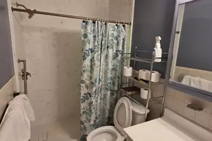 8406 Lyons Pl, Philadelphia, PA 19153 - Photo 20