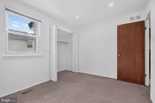 8408 Lyons Pl, Philadelphia, PA 19153 - Photo 30