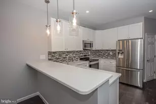 531 S 17th St, Philadelphia, PA 19146 - Photo 30