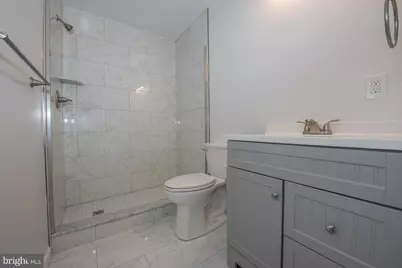 531 S 17th Street, Philadelphia, PA 19146 - Photo 34
