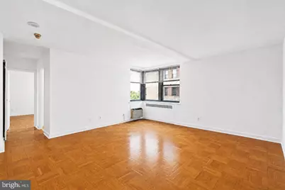 2601 Pennsylvania Avenue #649, Philadelphia, PA 19130 - Photo 2