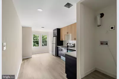 2041 N 8th Street #B, Philadelphia, PA 19122 - Photo 4