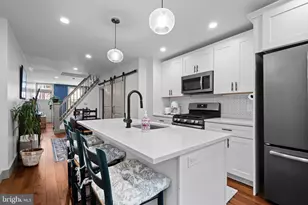 2142 E Albert St, Philadelphia, PA 19125 - Photo 10