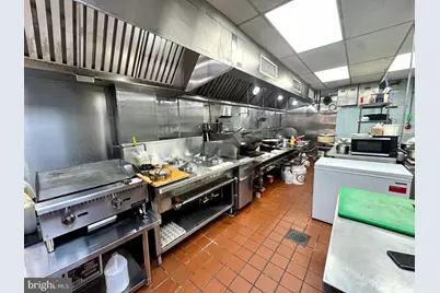 274 S 20th Street, Philadelphia, PA 19103 - Photo 6