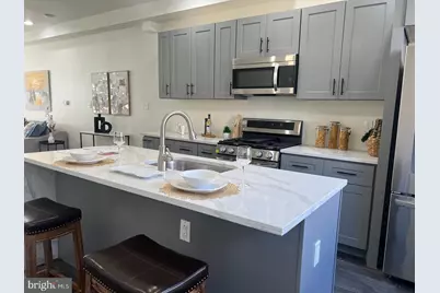 2407 W Seybert Street, Philadelphia, PA 19121 - Photo 4