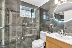 7818 Farnsworth St, Philadelphia, PA 19152 - Photo 36