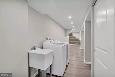 7818 Farnsworth Street, Philadelphia, PA 19152 - Photo 38