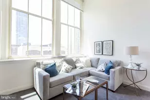 2121 Market St, Philadelphia, PA 19103 - Photo 2