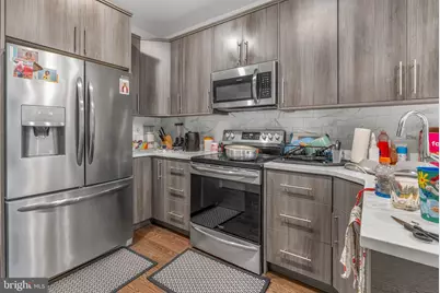2039 N 8th Street, Philadelphia, PA 19122 - Photo 14