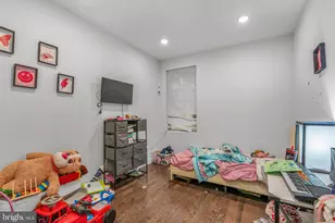 2039 N 8th St, Philadelphia, PA 19122 - Photo 6