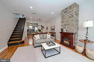 2345 S Carlisle St, Philadelphia, PA 19145 - Photo 6
