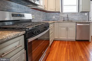 2345 S Carlisle St, Philadelphia, PA 19145 - Photo 14