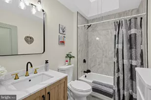 951 Anchor St, Philadelphia, PA 19124 - Photo 24