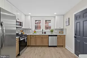 951 Anchor St, Philadelphia, PA 19124 - Photo 10