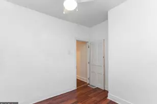 2050 S Beechwood St, Philadelphia, PA 19145 - Photo 26