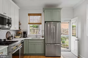 7127 Bryan St, Philadelphia, PA 19119 - Photo 14