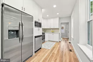 2526 Coral St, Philadelphia, PA 19125 - Photo 8