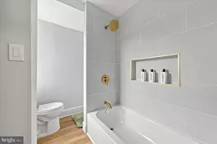 2526 Coral St, Philadelphia, PA 19125 - Photo 14