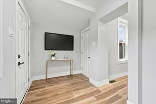2526 Coral St, Philadelphia, PA 19125 - Photo 12