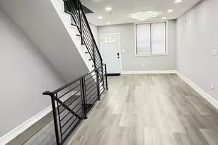 2502 S Sheridan St, Philadelphia, PA 19148 - Photo 2