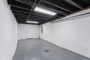 7026 Forrest Ave, Philadelphia, PA 19138 - Photo 26