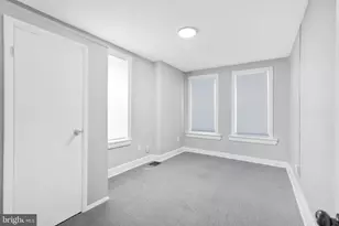 2648 N Myrtlewood St, Philadelphia, PA 19132 - Photo 10