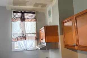 1019 W Monmouth St, Philadelphia, PA 19133 - Photo 10