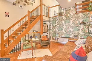1802 Ginnodo St, Philadelphia, PA 19130 - Photo 10