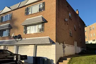 1979 Ambassador St, Philadelphia, PA 19115 - Photo 2