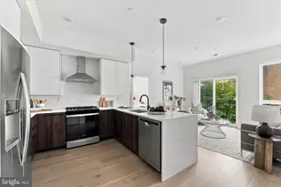 1723 Francis St, Philadelphia, PA 19130 - Photo 8
