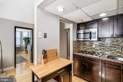 2135 Walnut Street #603, Philadelphia, PA 19103 - Photo 4