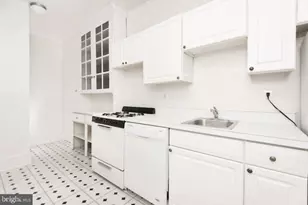 235 S 15th St, Philadelphia, PA 19102 - Photo 4