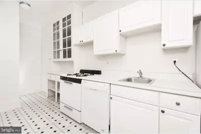 235 S 15th Street #406, Philadelphia, PA 19102 - Photo 4