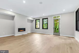 210 Kalos St, Philadelphia, PA 19128 - Photo 10