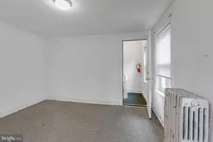 415 S 40th St, Philadelphia, PA 19104 - Photo 30