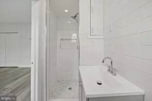 785 S 6th St, Philadelphia, PA 19147 - Photo 14