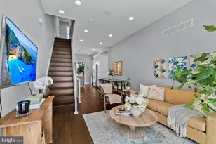 1841 Mountain St, Philadelphia, PA 19145 - Photo 4