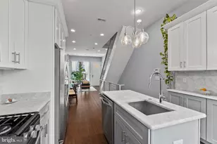 1841 Mountain St, Philadelphia, PA 19145 - Photo 16