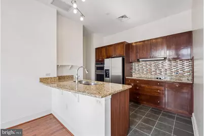 1512 Spruce Street #PH-2404, Philadelphia, PA 19102 - Photo 8
