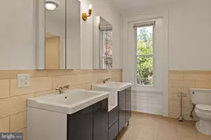 2111 Spring Garden St, Philadelphia, PA 19130 - Photo 74