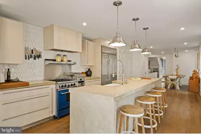 2111 Spring Garden Street, Philadelphia, PA 19130 - Photo 4