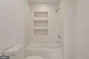 2111 Spring Garden St, Philadelphia, PA 19130 - Photo 98