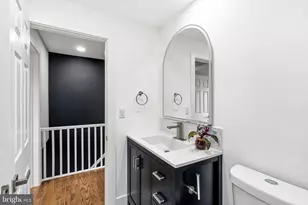 6635 Hollis St, Philadelphia, PA 19138 - Photo 30