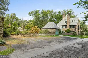 419 Gate Ln, Philadelphia, PA 19119 - Photo 16