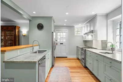 419 Gate Lane, Philadelphia, PA 19119 - Photo 4
