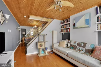 416 E Flora Street, Philadelphia, PA 19125 - Photo 1